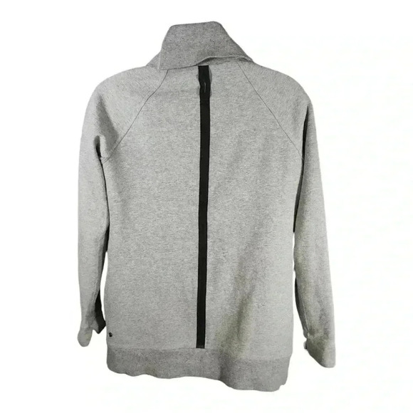 Lululemon Yin To My Yang Cardigan Fleece Jacket Gray Womens 10 Snaps - Picture 2 of 3